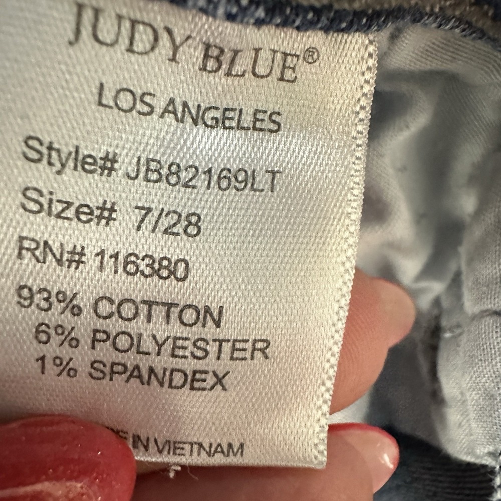 Judy Blue Jeans Womens 7/28 Boyfriend Fit Distressed Ripped Stretch JB82169LT - Picture 8 of 12